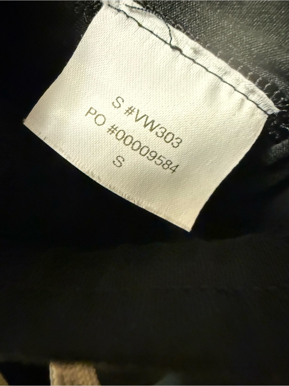 Vuori Women's Charcoal Jogger Pants - Comfortable Everyday Fit - Picture 10 of 12